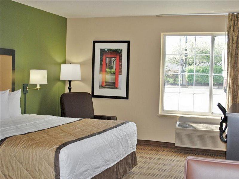 Extended Stay America Suites - Milwaukee - Brookfield Eksteriør bilde