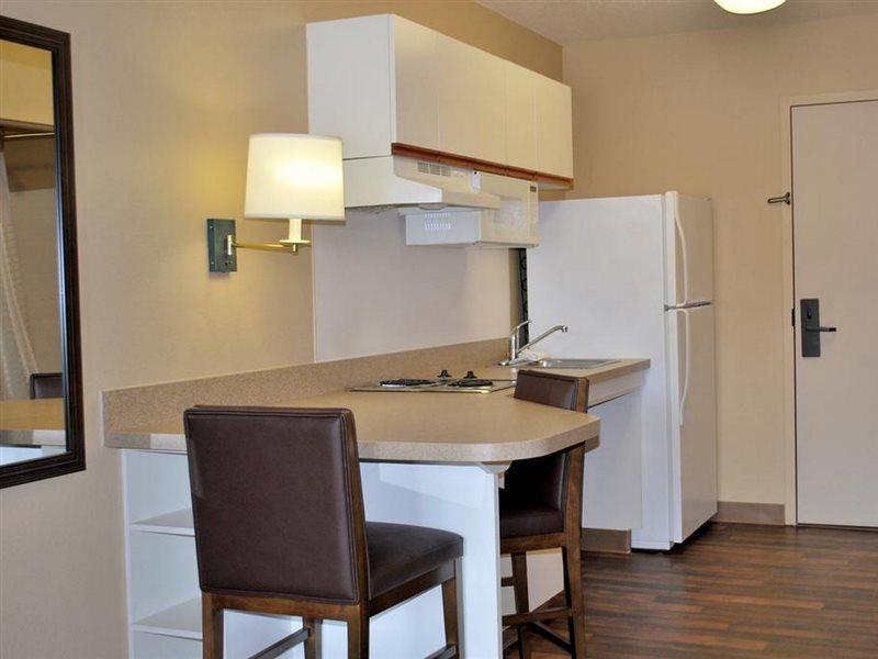 Extended Stay America Suites - Milwaukee - Brookfield Eksteriør bilde