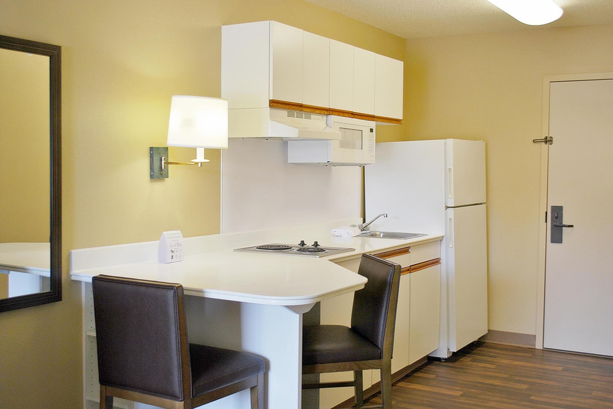 Extended Stay America Suites - Milwaukee - Brookfield Eksteriør bilde