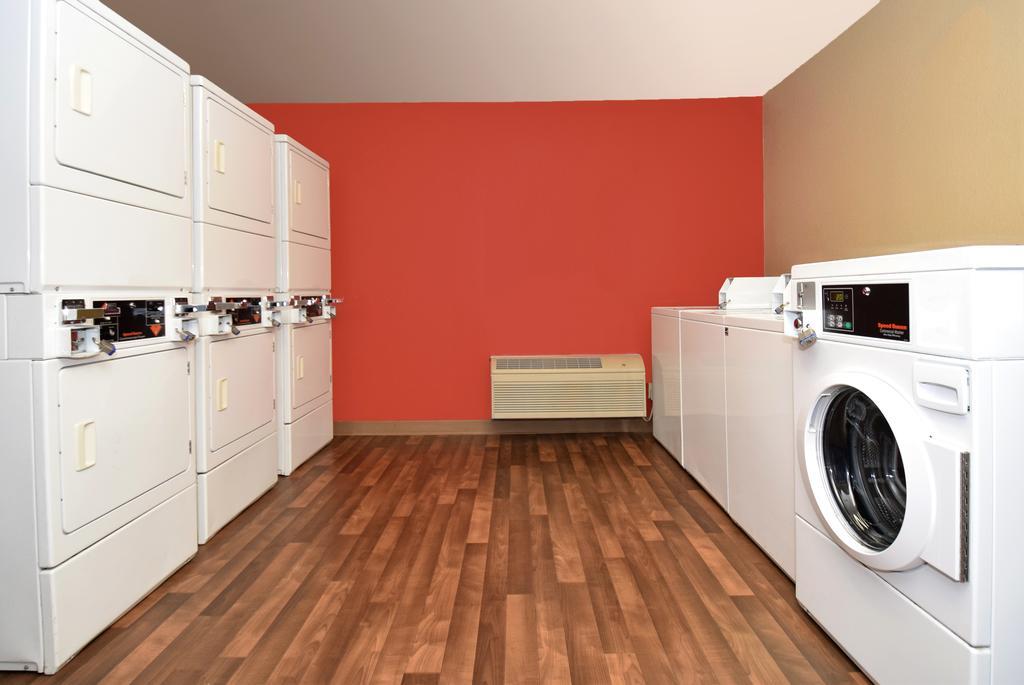 Extended Stay America Suites - Milwaukee - Brookfield Eksteriør bilde