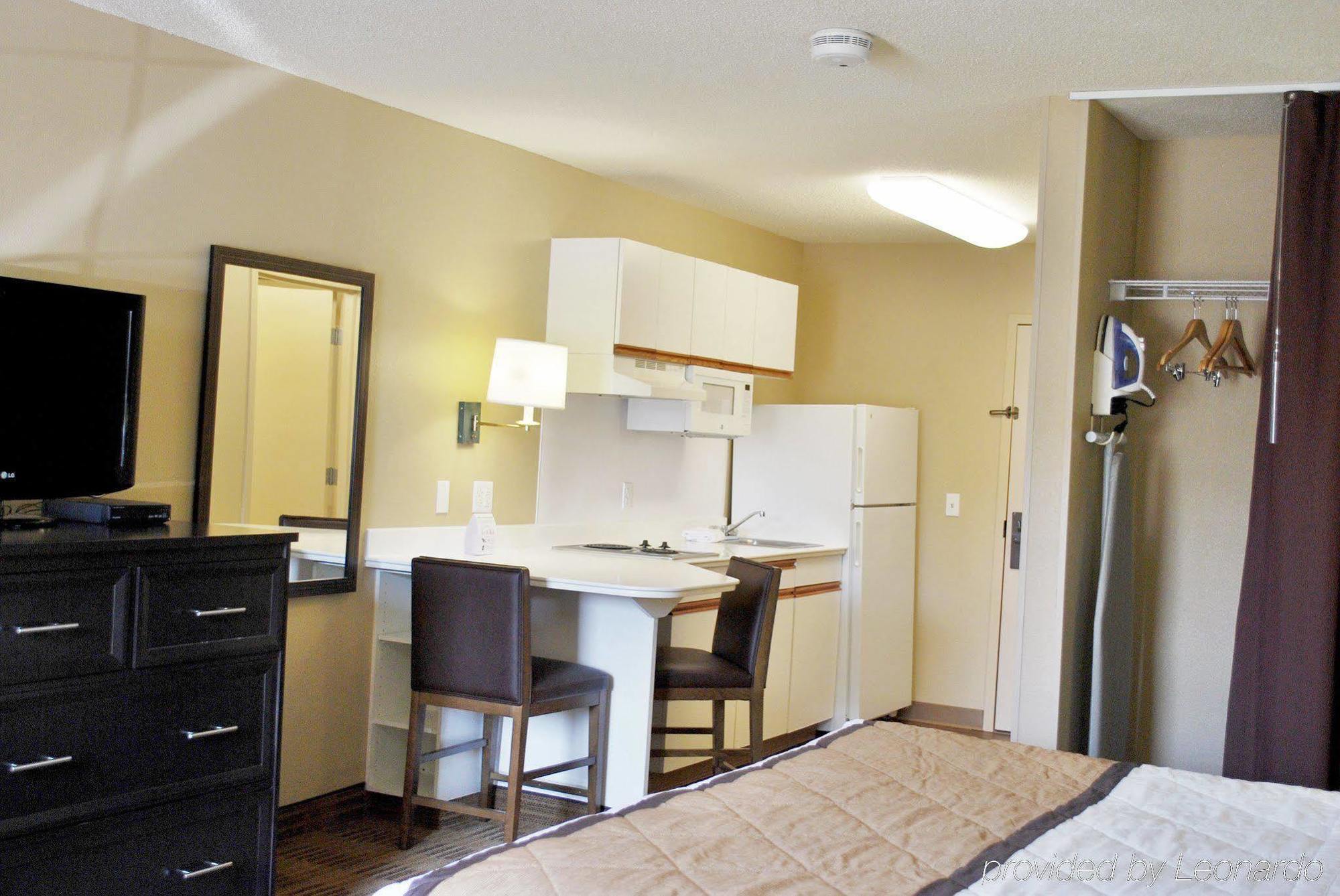 Extended Stay America Suites - Milwaukee - Brookfield Eksteriør bilde